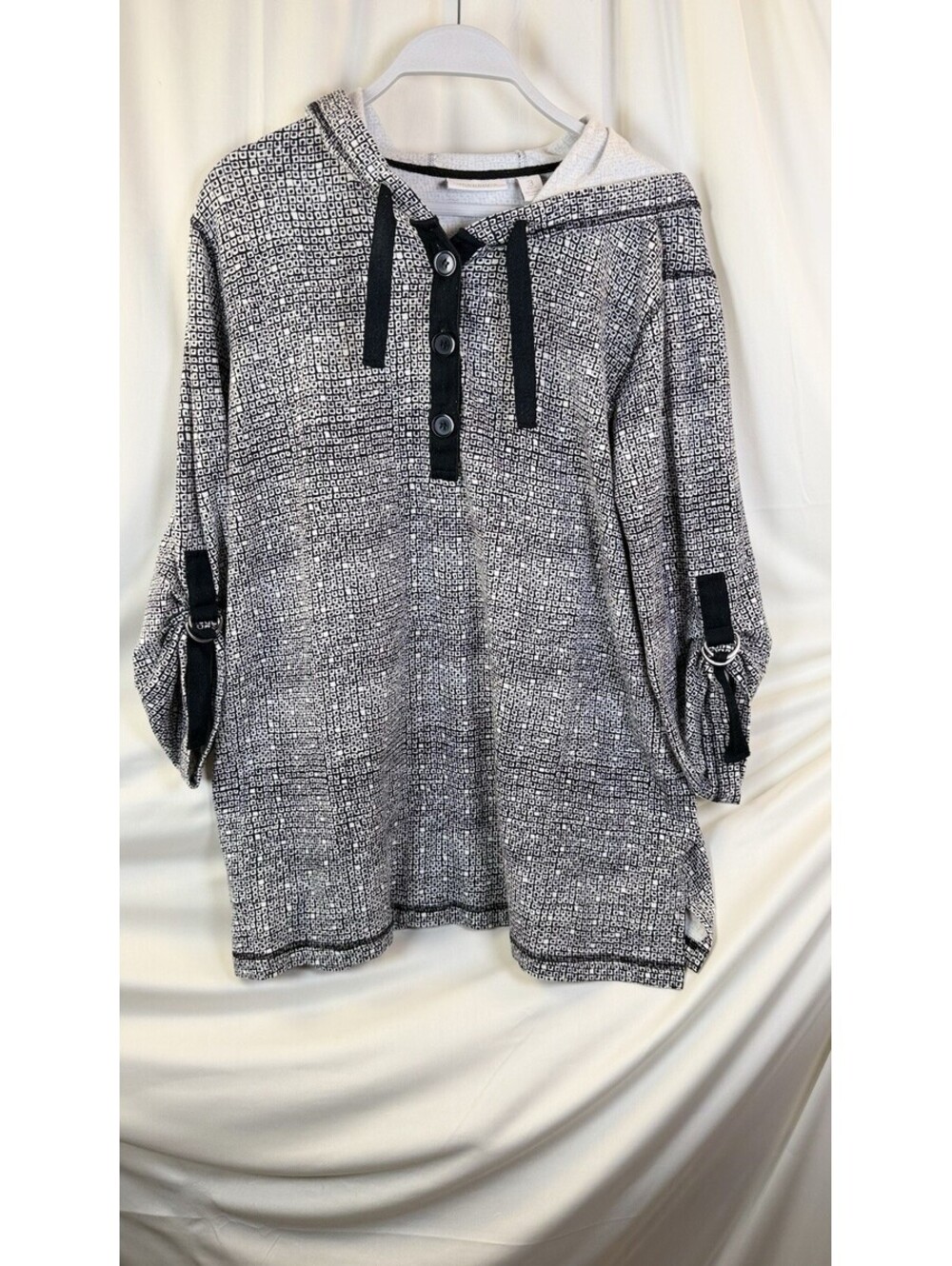 Weekends by Chicos Womens Black White Geometric Button Hoodie Jacket Size 3 XL